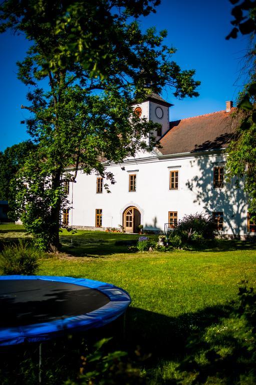 Apartmany Batelov Екстер'єр фото
